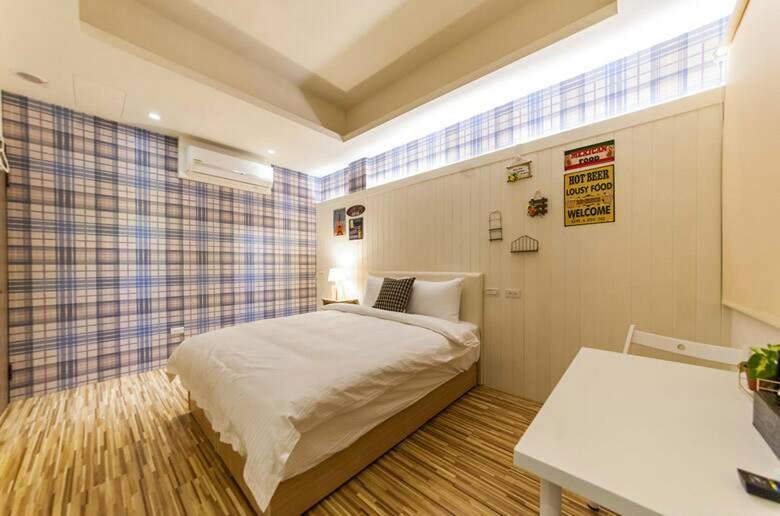 Superman Hostel Luodong Exterior photo